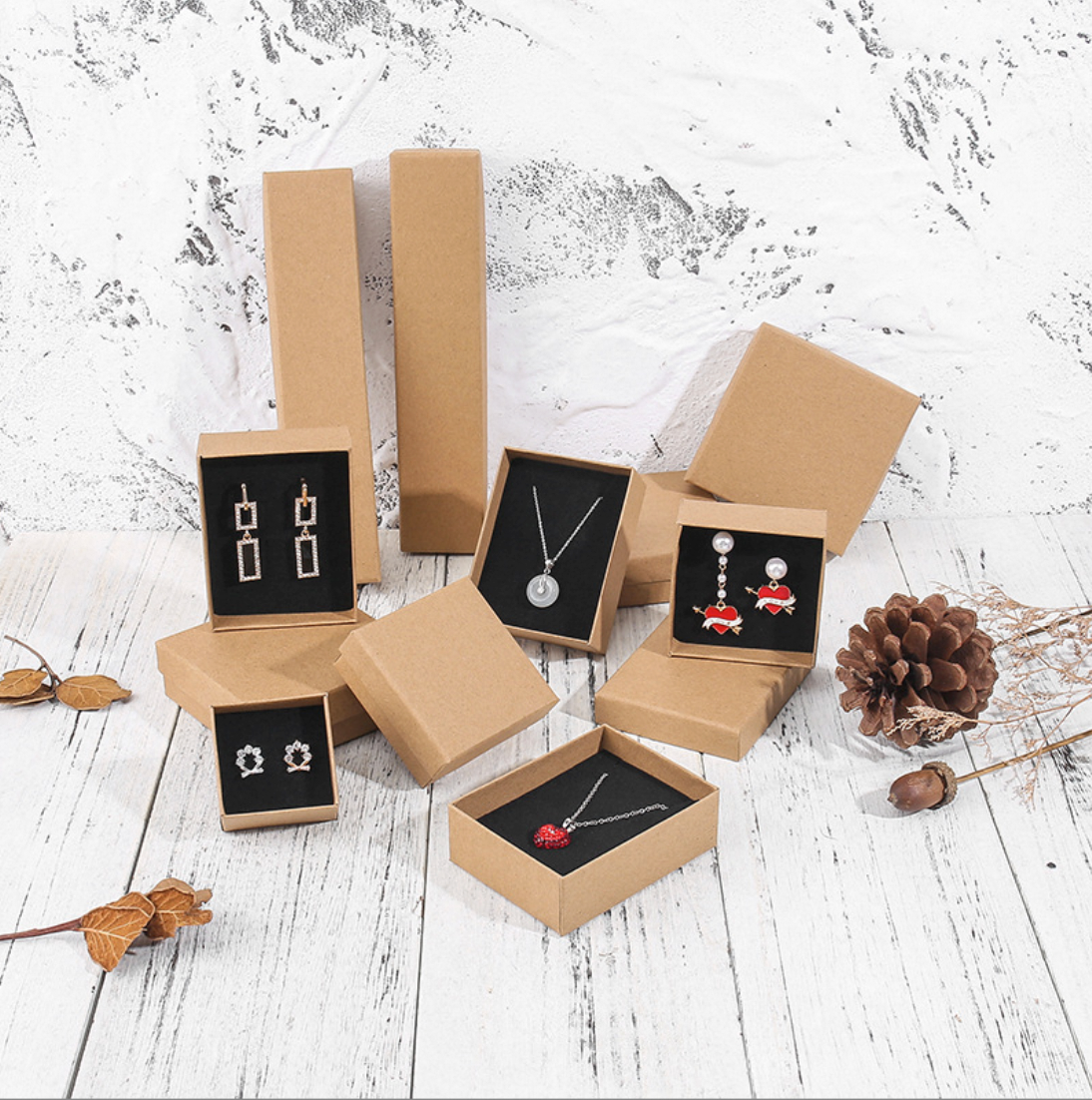 vintage kraft paper rectangular jewelry gift box for necklace bracelet ring with lid and base cardboard packaging box vintage kraft paper rectangular jewelry gift box for necklace bracelet ring with lid and base cardboard packaging box